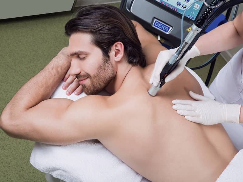 آموزش تعمیرات دستگاه لیزر پزشکی در تهران