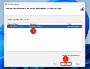 یک نقطه بازیابی و "بعدی" در بازیابی سیستم برجسته شده است.