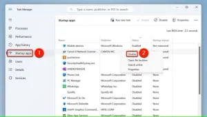 "برنامه های راه اندازی" و "غیرفعال" در Task Manager برجسته شده اند.