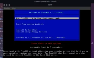 اجرای FreeDOS در QEMU.