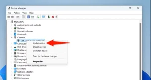 "Update Driver" برای دستگاهی در Device Manager برجسته شده است.