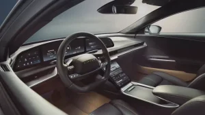 Lucid Air Grand Touring بدون شارژ مجدد 512 مایل را طی می کند