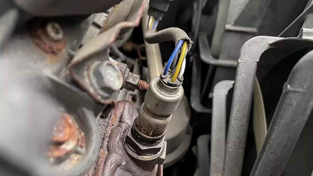 علائم و نشانه های خرابی سنسور اکسیژن