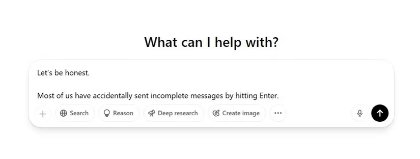 یک اعلان در ChatGPT که دو خط متن را با یک فاصله از هم جدا میکند.